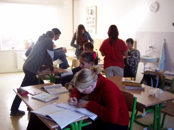 �kola 12. 10. 2004