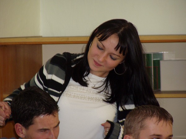 �kola 12. 10. 2004