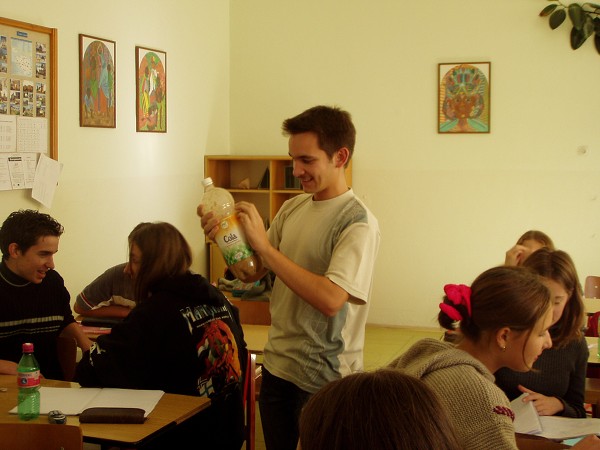 �kola 12. 10. 2004