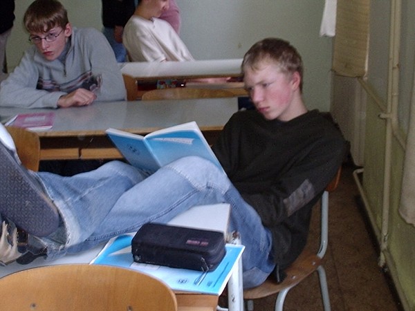 �kola 24. 11. 2003