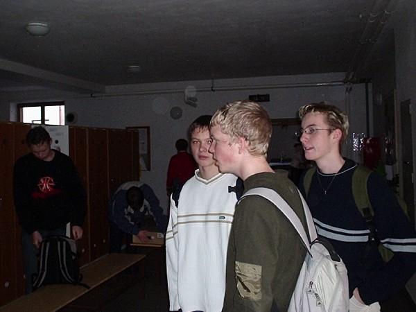 �kola 24. 11. 2003