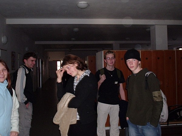 �kola 24. 11. 2003