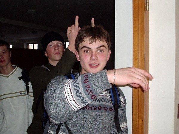 �kola 24. 11. 2003