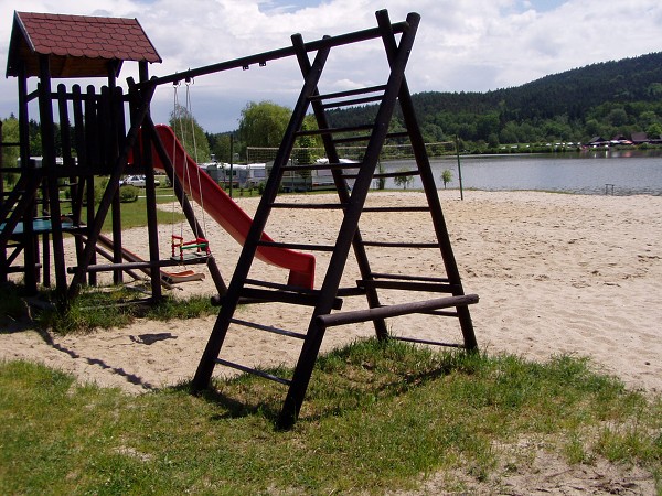 �koln� v�let �esk� R�j