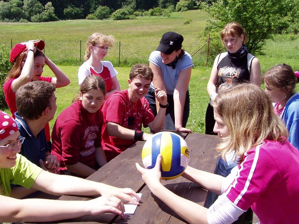 �koln� v�let �esk� R�j