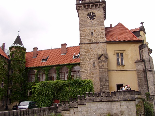 �koln� v�let �esk� R�j