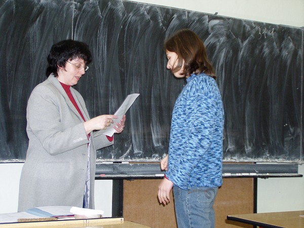 Pololetn� vysv�d�en�